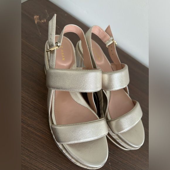 Cole Haan
Women's Aislin Wedge Sandals - Picture 8 of 11
